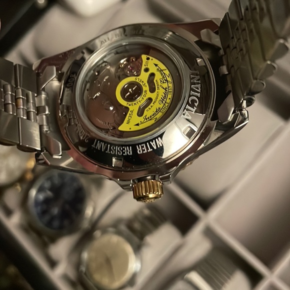Invicta mens watch - Picture 3 of 3